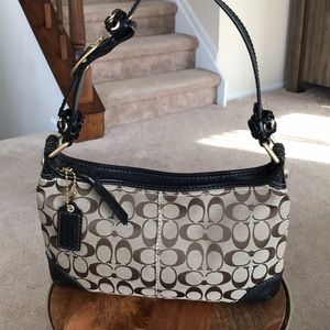 Coach 11431  Signature Jacquard Hobo Shoulder Bag